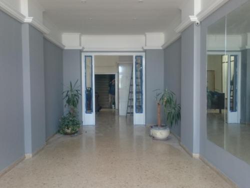 HALL EDIFICIO BOULEBARD