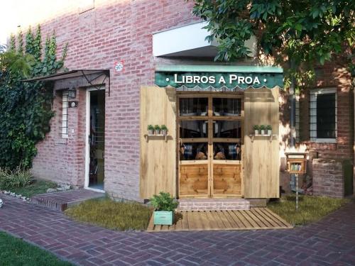 CASA LIBRERIA AZUL